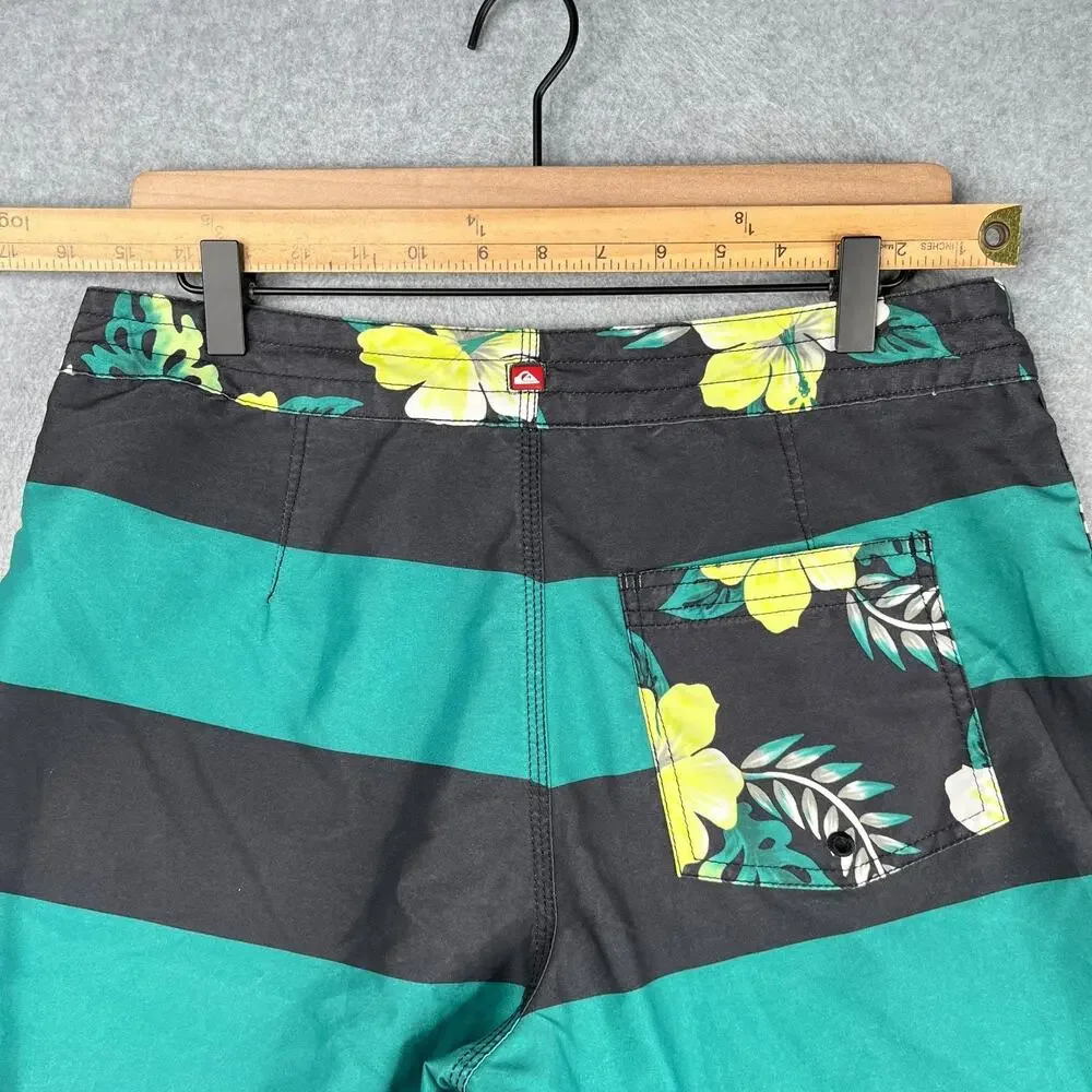 Quiksilver Swim Trunks Mens Green Black Striped Board Shorts Draw String Size 30